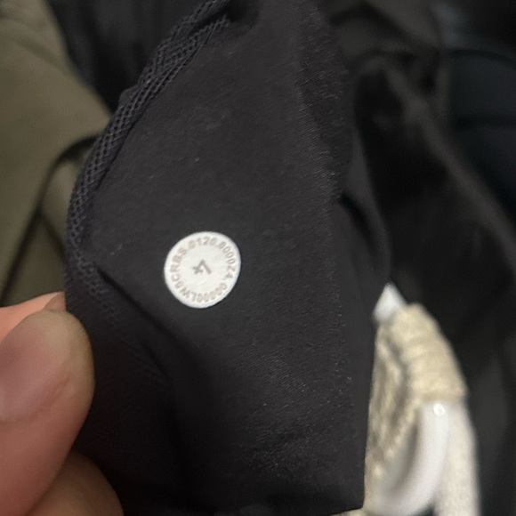 Lululemon Stretch High-Rise Pant 7/8 Length. - Picture 8 of 8